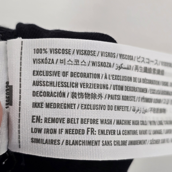 Abercrombie & Fitch Size Small Black Wide Leg Cropped‎ Paperbag Belted Pants NWT - Picture 11 of 11